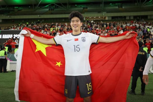 世界杯在线观看-笑容灿烂的河南小伙 彭啸两度助U23国足破僵